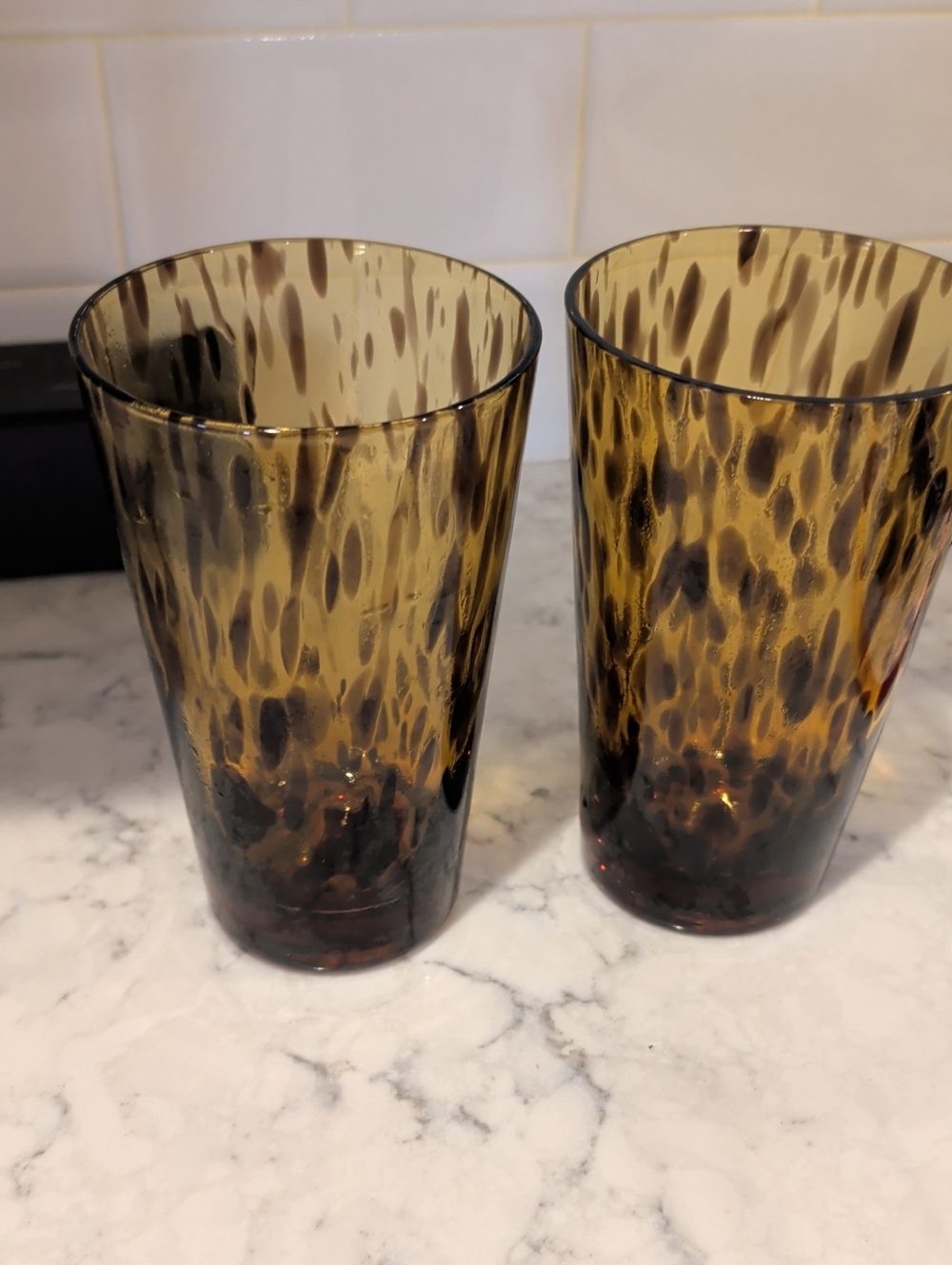 Set of 2 Elements Amber Tortoiseshell Glass Tumblers